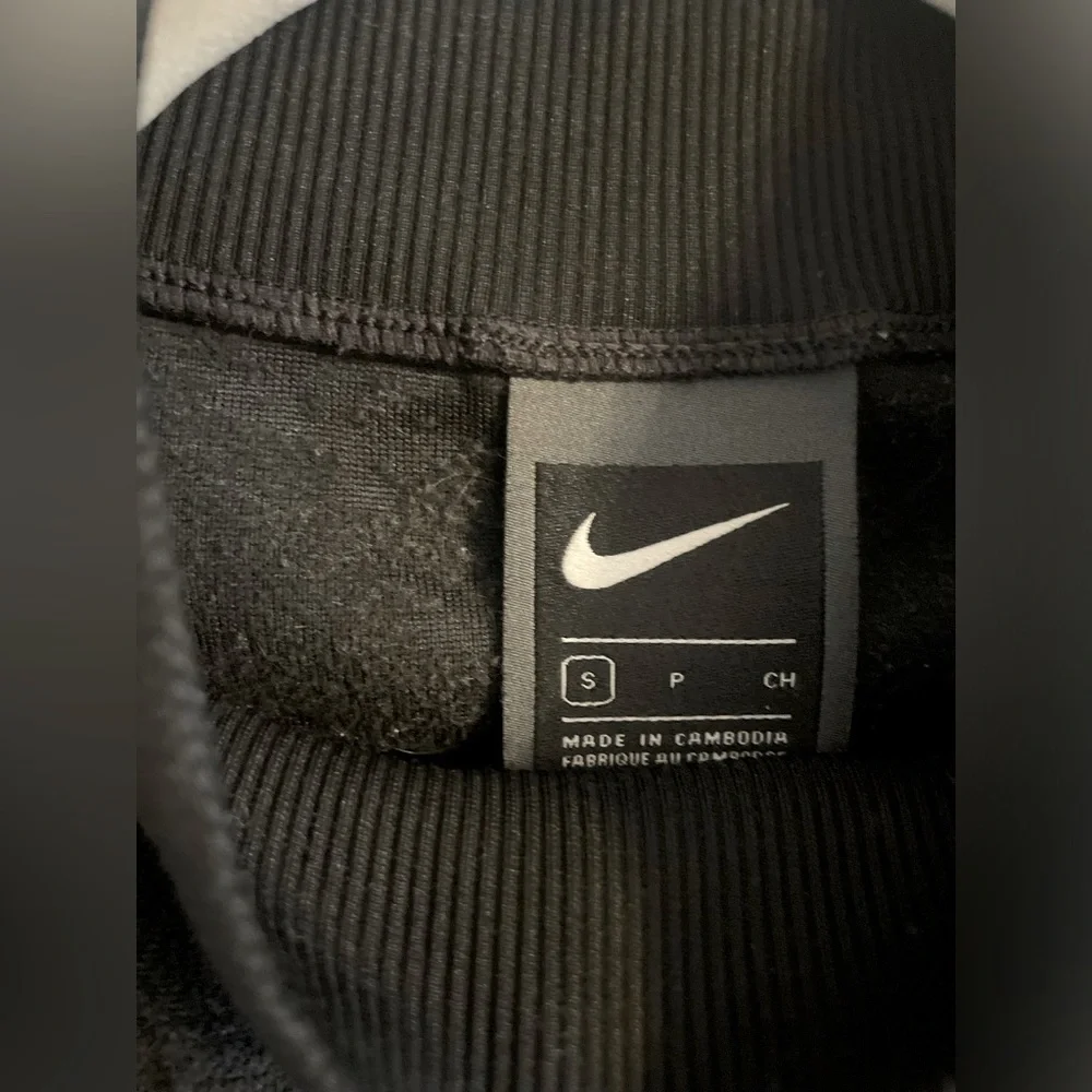 Nike city ready cropped fleece training crew sweatshirt